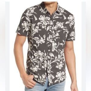 NWOT FAHERTY Floral Plant Hawaiian Button Down Short Sleeve Shirt